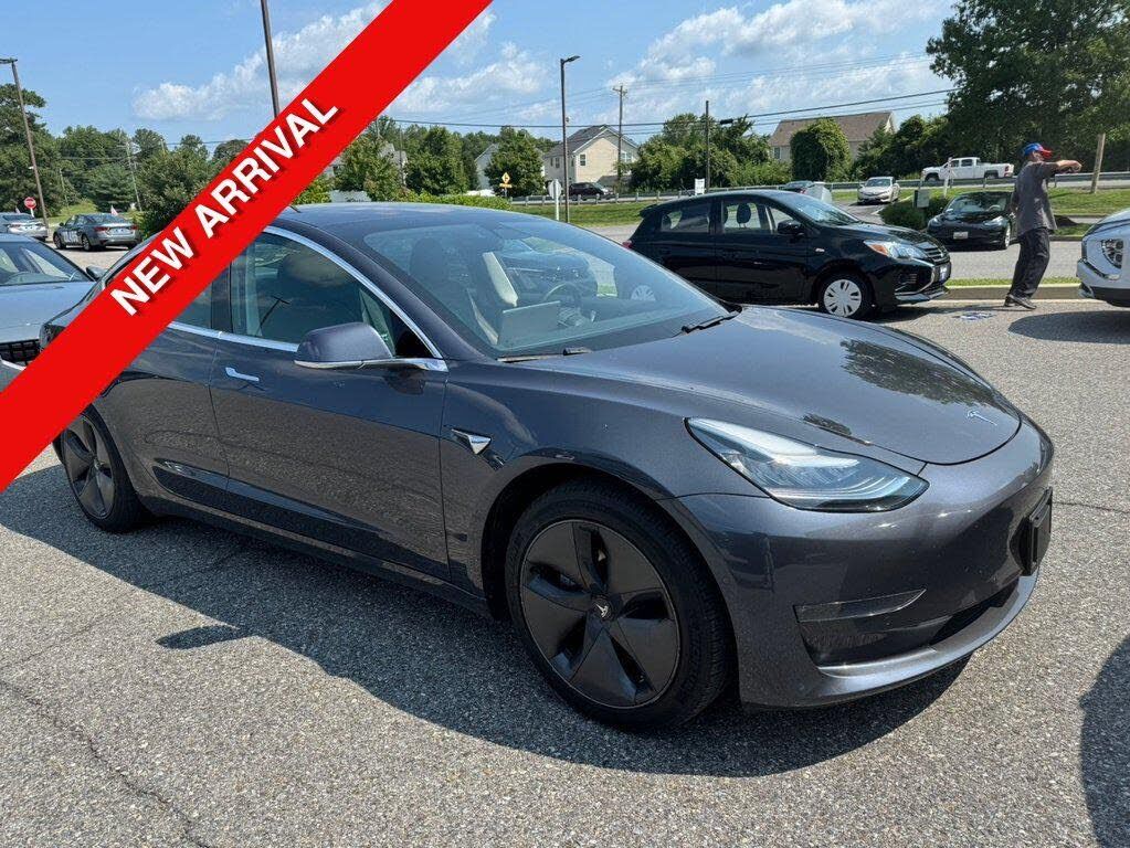 2020 TESLA Model 3