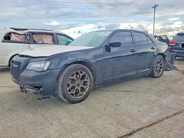 2016 CHRYSLER 300
