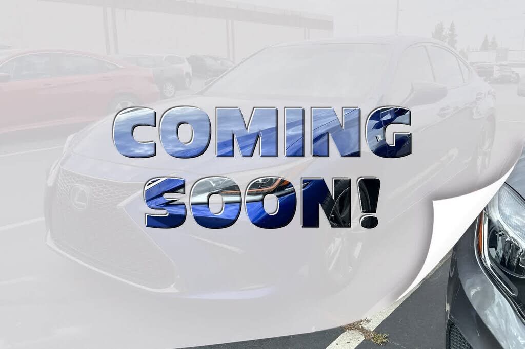 2019 LEXUS ES