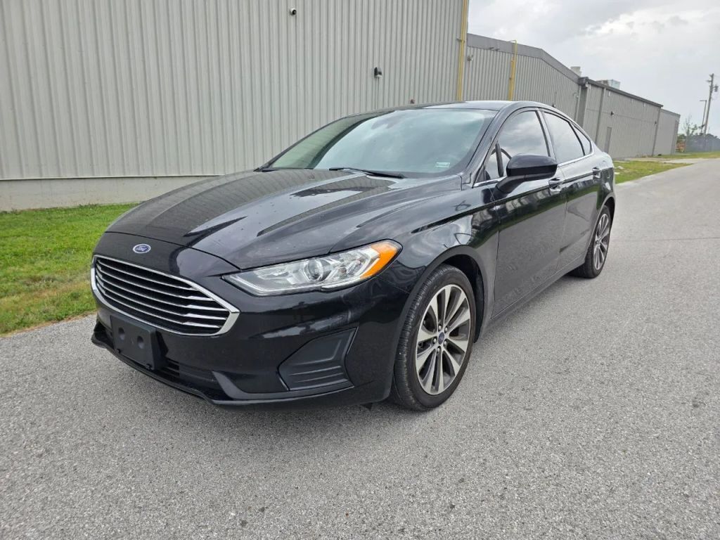 2019 FORD Fusion