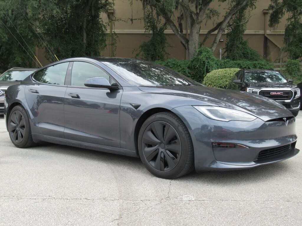 2022 TESLA Model S