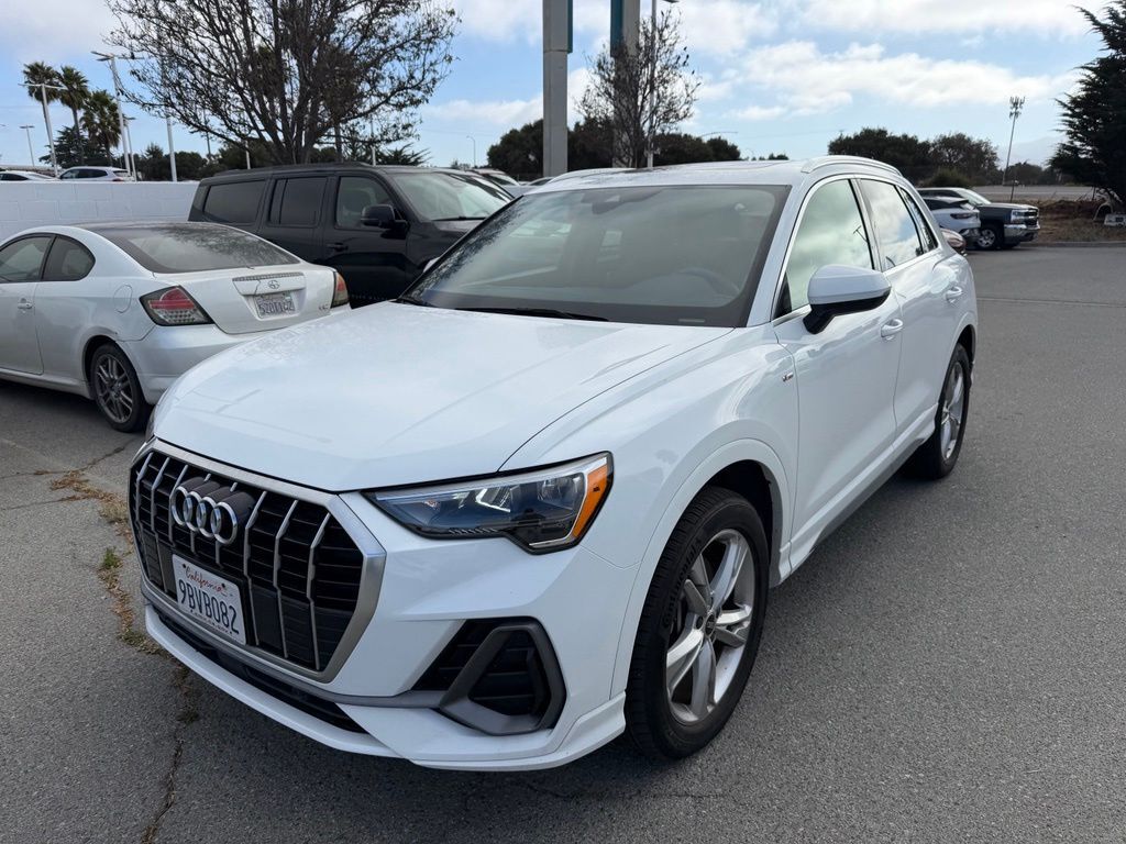 2022 AUDI Q3