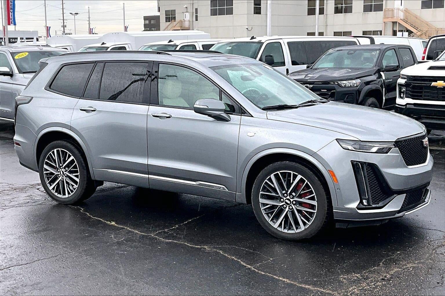 2025 CADILLAC XT6