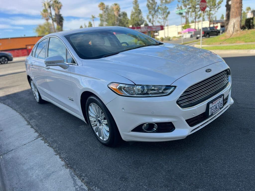 2014 FORD Fusion
