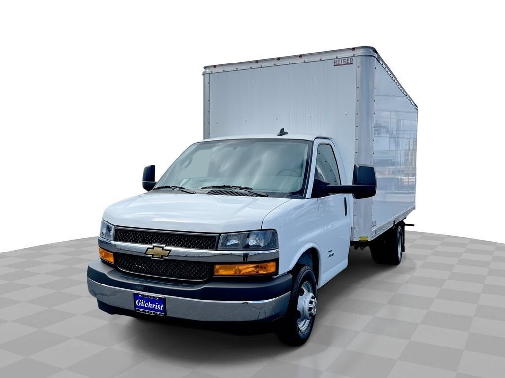 2025 CHEVROLET Express