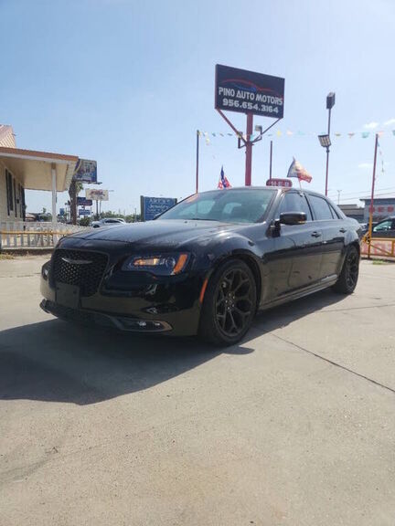 2016 CHRYSLER 300