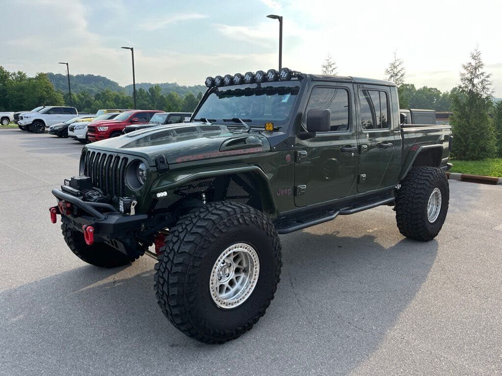 2022 JEEP Gladiator
