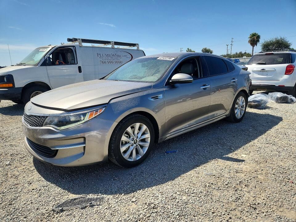 2018 KIA Optima