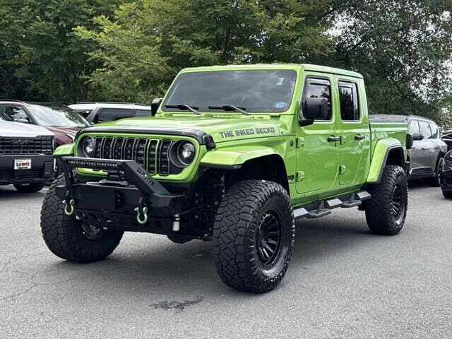 2025 JEEP Gladiator