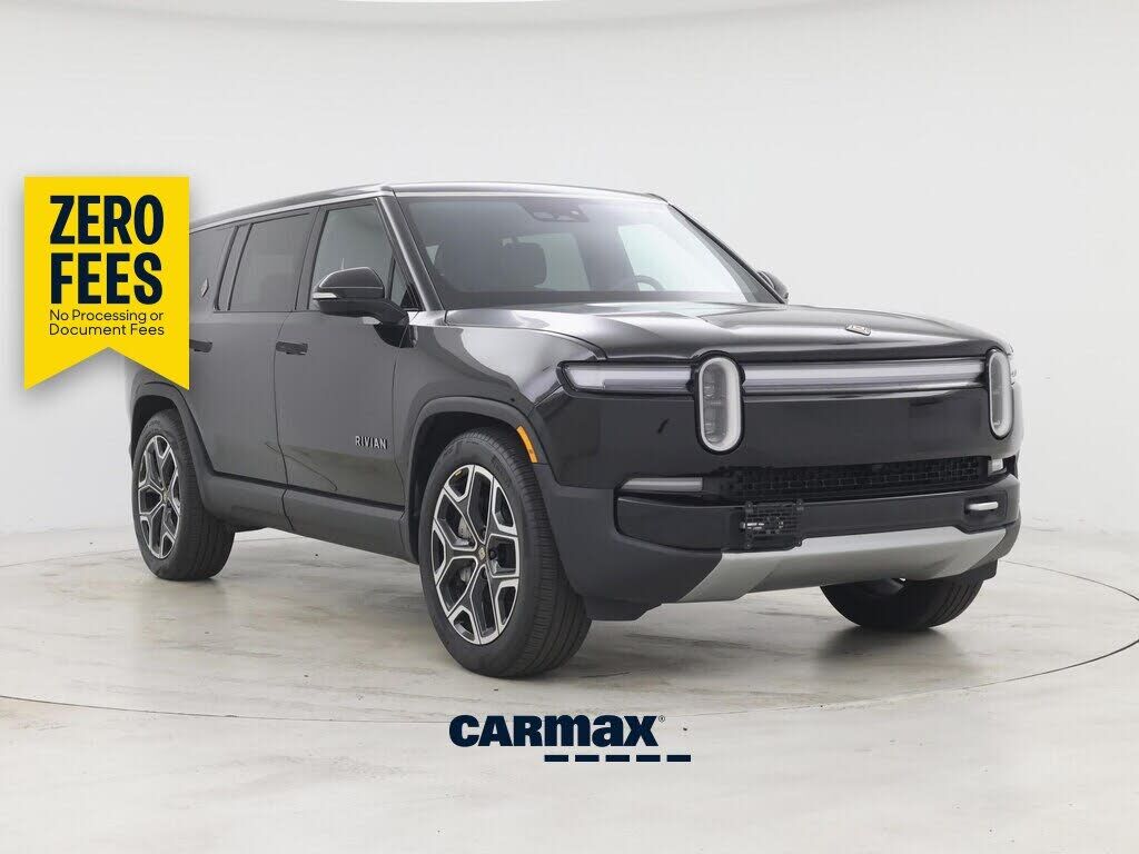 2025 RIVIAN R1S