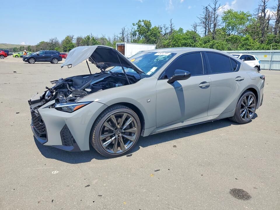 2025 LEXUS IS
