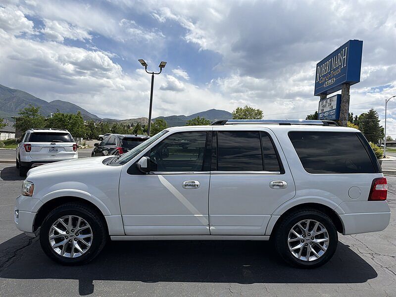 2017 FORD Expedition