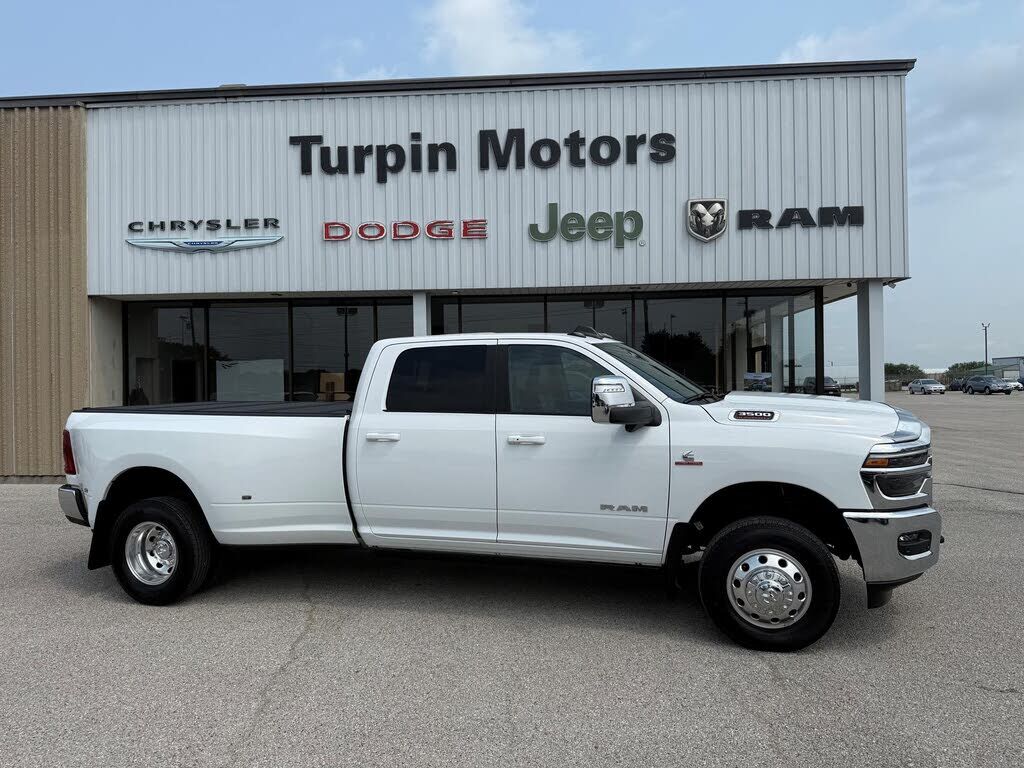 2025 RAM 3500