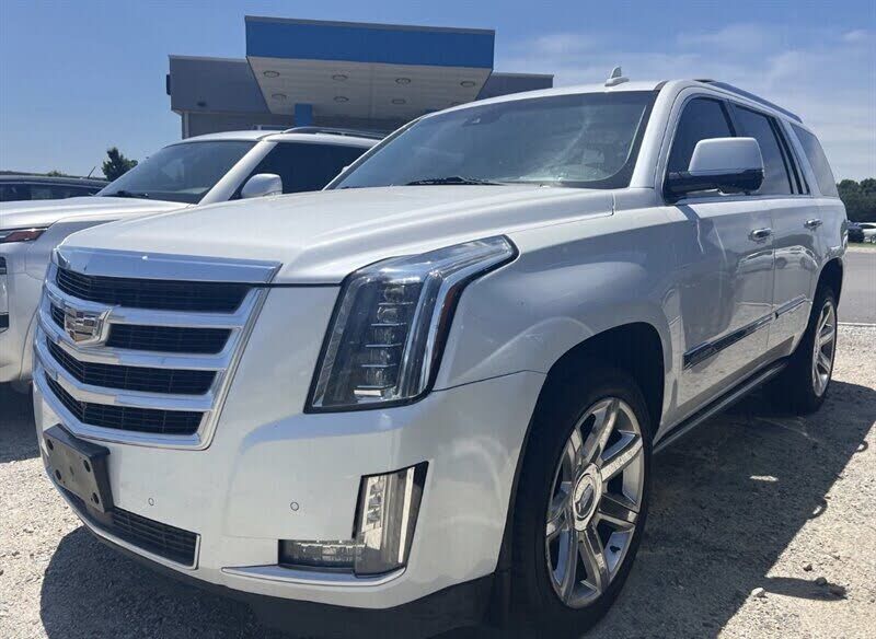 2016 CADILLAC Escalade