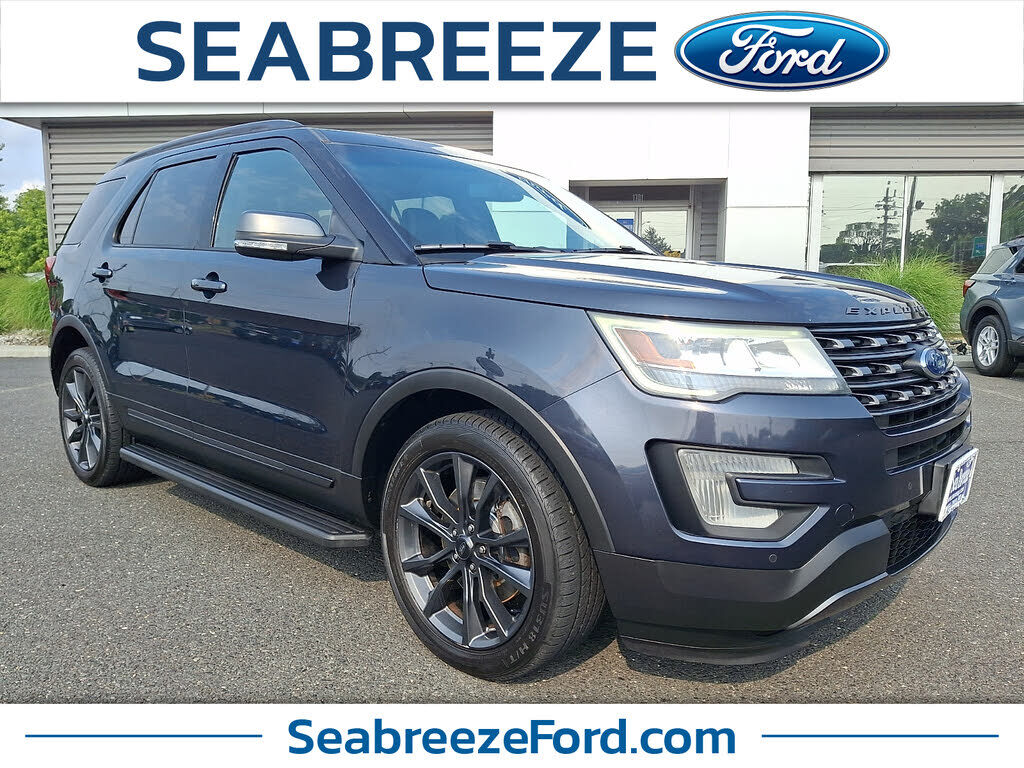 2017 FORD Explorer