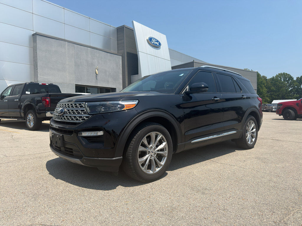 2022 FORD Explorer