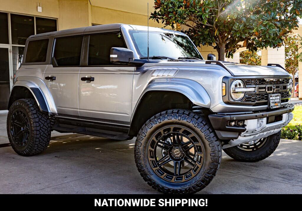 2024 FORD Bronco