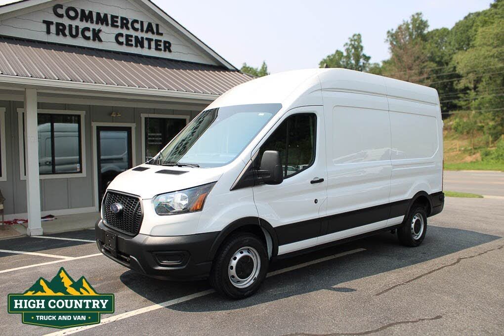 2024 FORD Transit
