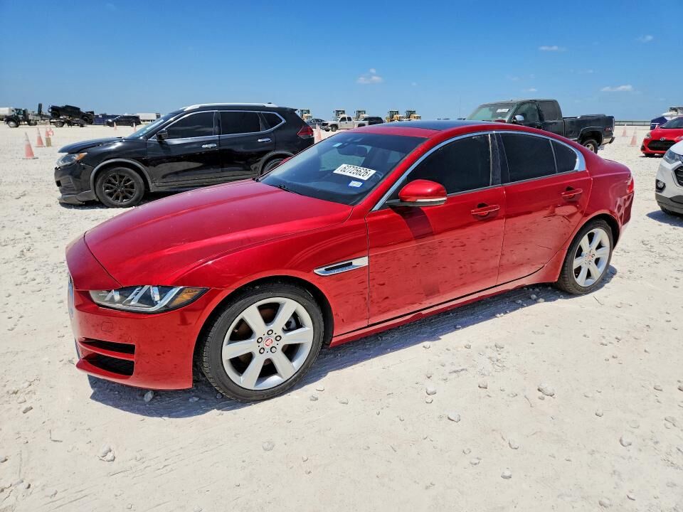 2017 JAGUAR XE