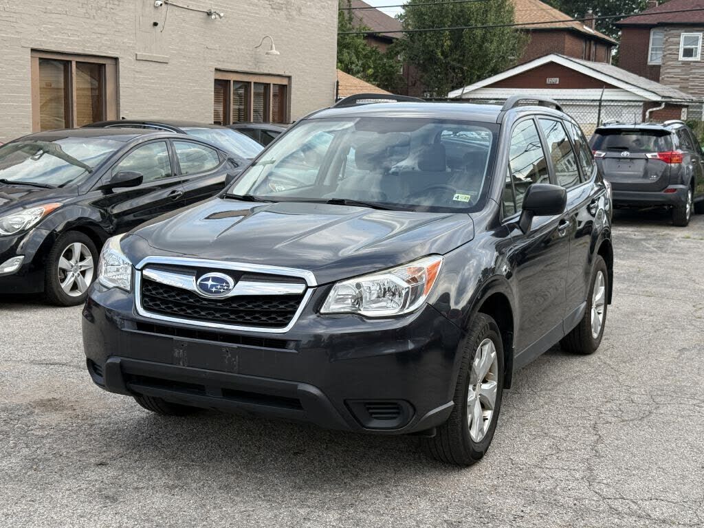 2016 SUBARU Forester