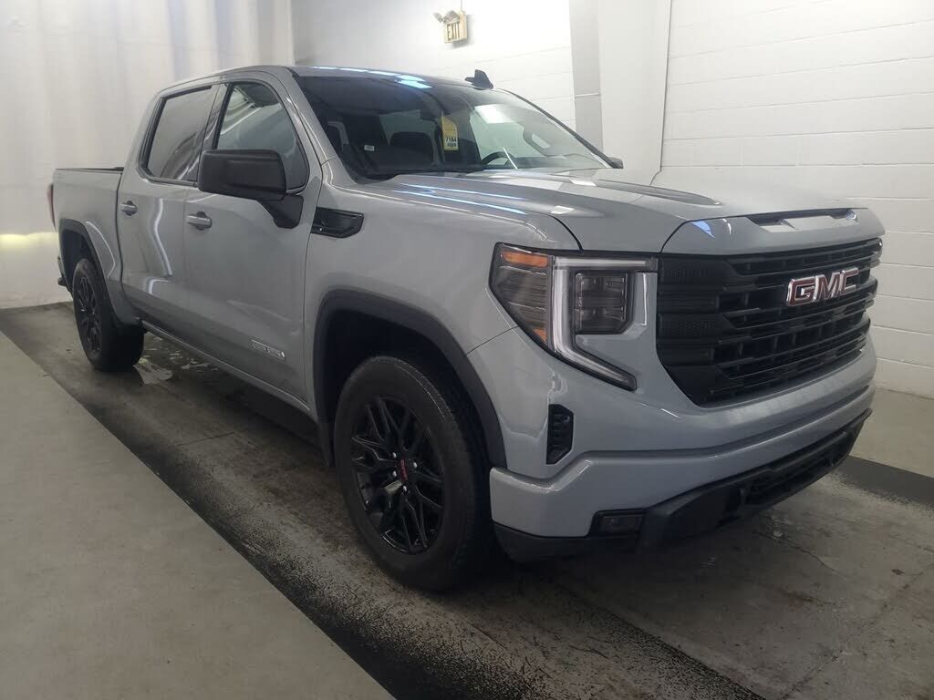 2024 GMC Sierra