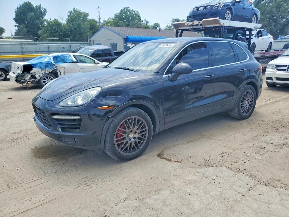 2011 PORSCHE Cayenne