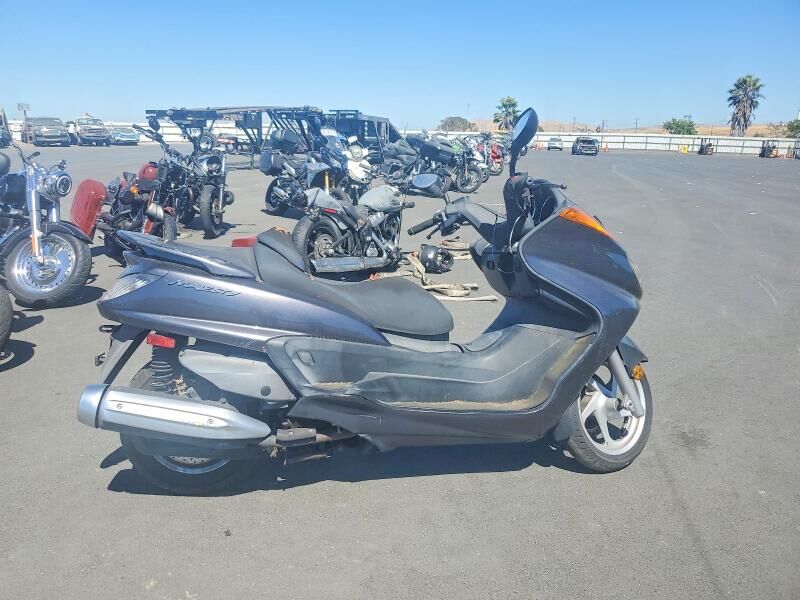 2005 YAMAHA Majesty 400