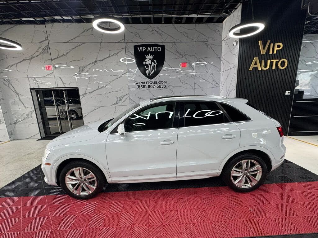 2016 AUDI Q3