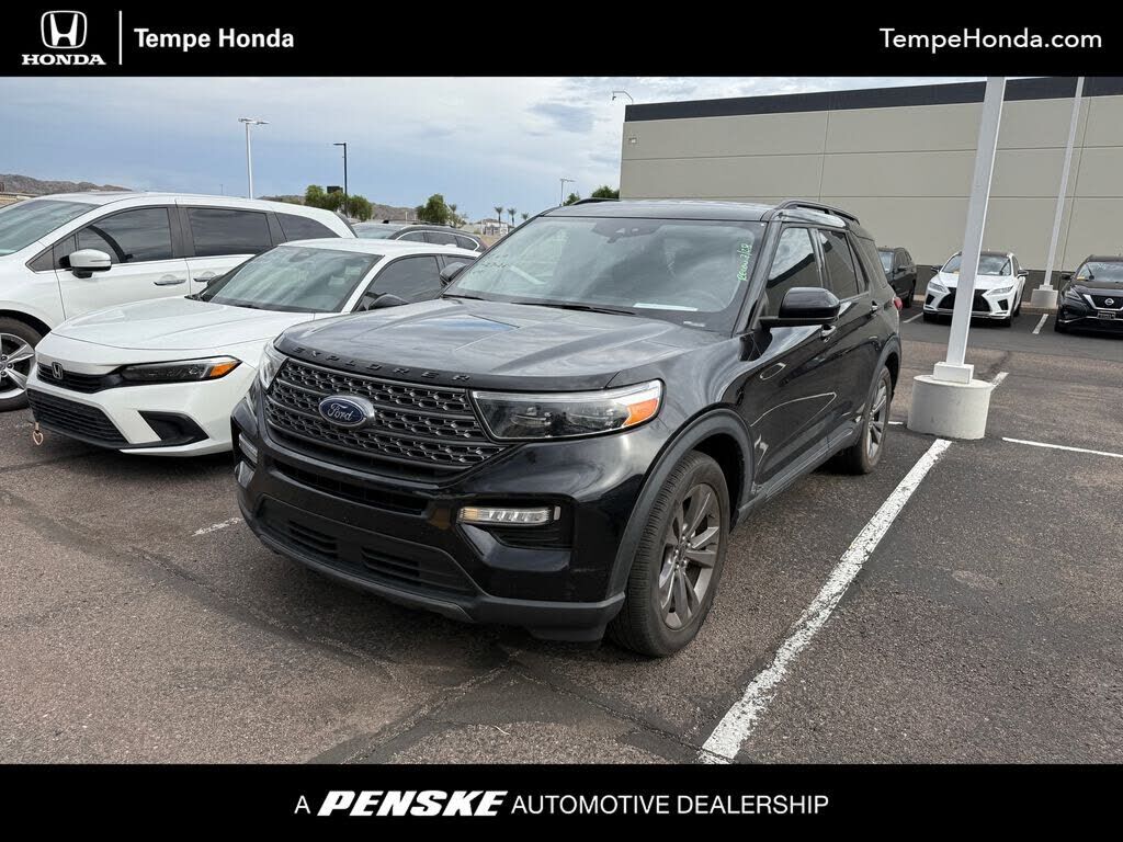 2023 FORD Explorer