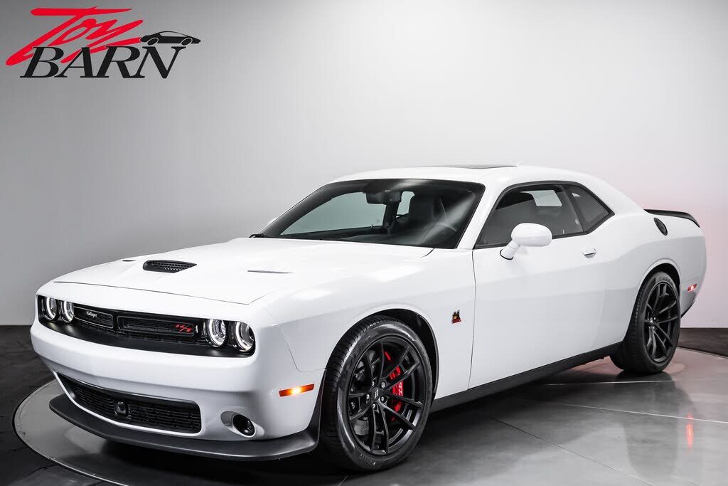 2023 DODGE Challenger