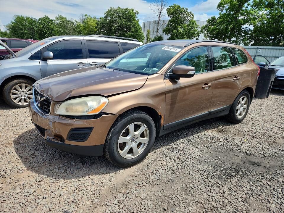 2011 VOLVO XC60
