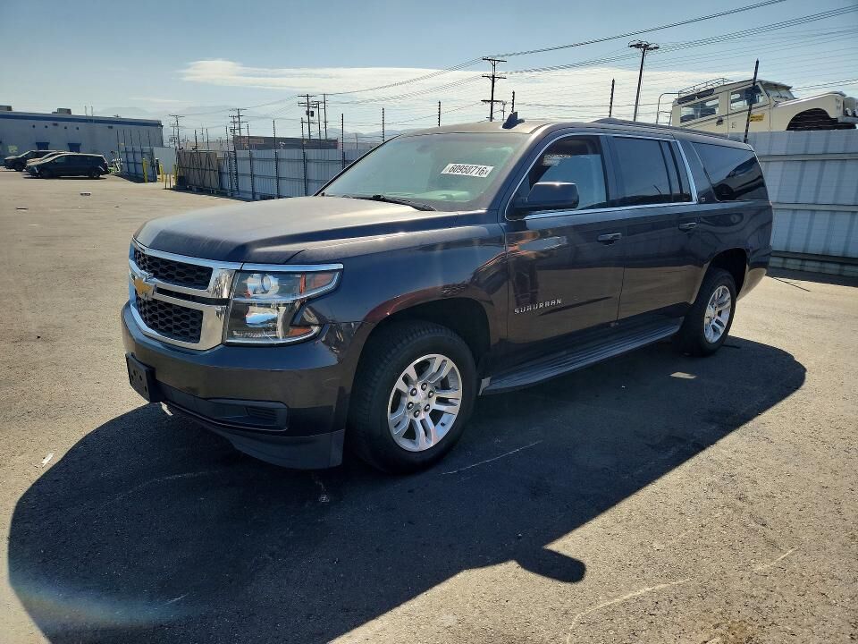 2016 CHEVROLET Suburban
