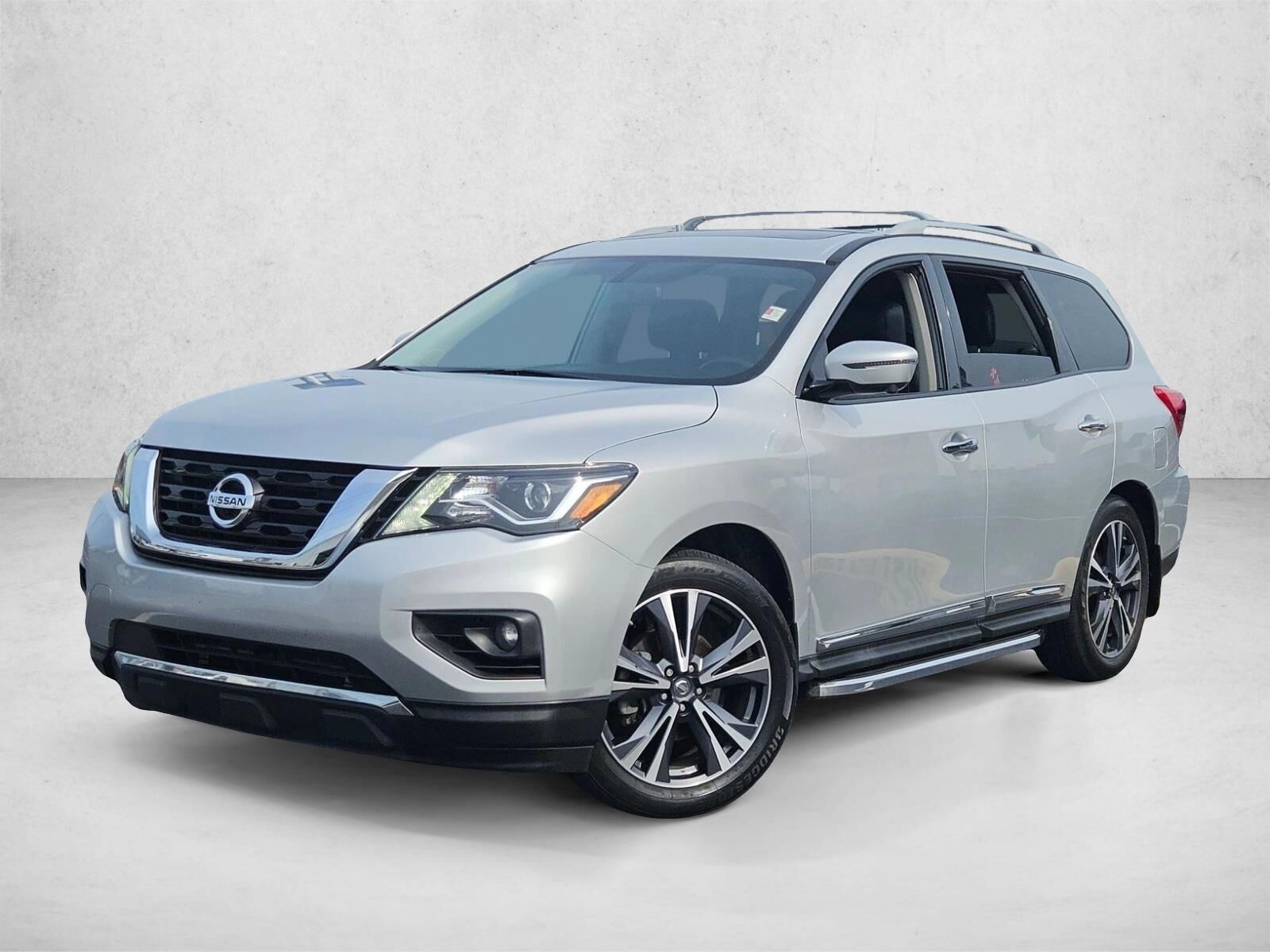 2018 NISSAN Pathfinder