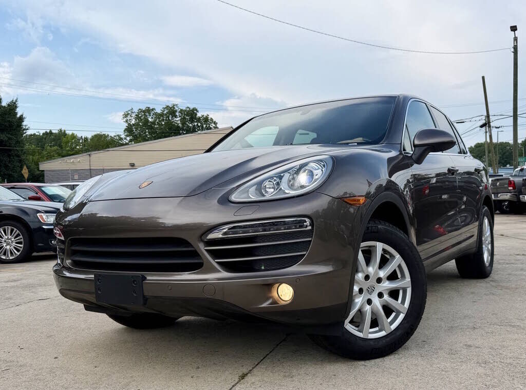 2014 PORSCHE Cayenne