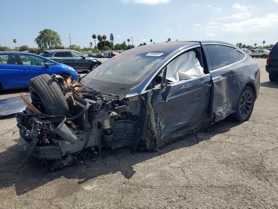 2018 TESLA Model X