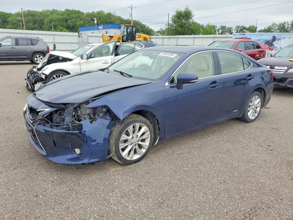 2013 LEXUS ES