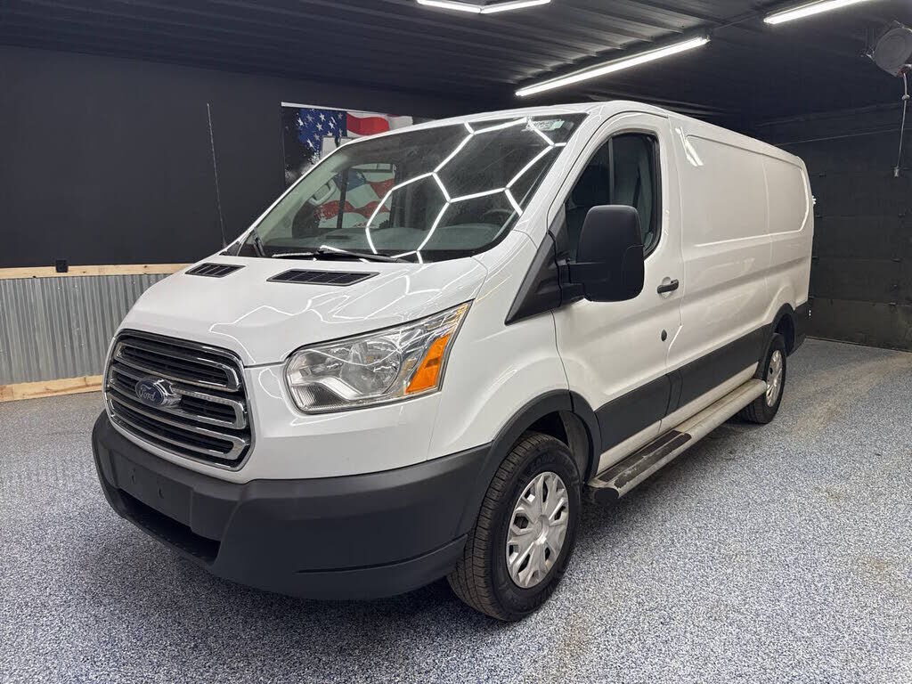 2015 FORD Transit