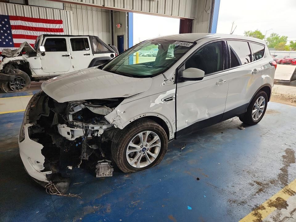 2019 FORD Escape