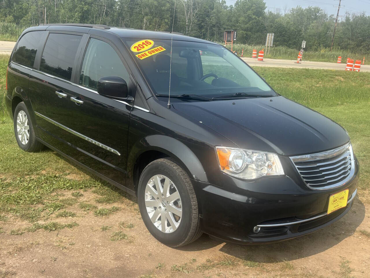 2016 CHRYSLER Town and Country