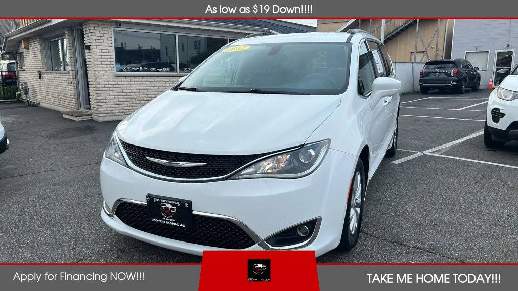 2017 CHRYSLER Pacifica