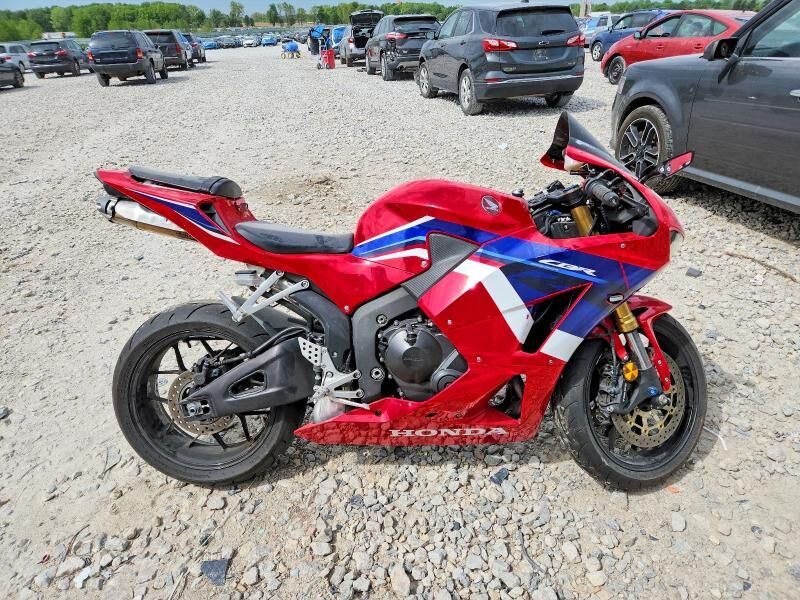2021 HONDA CB