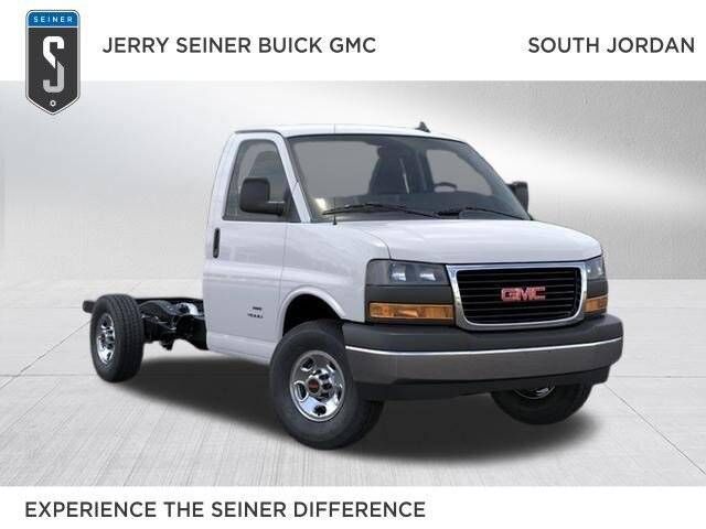 2025 GMC Savana