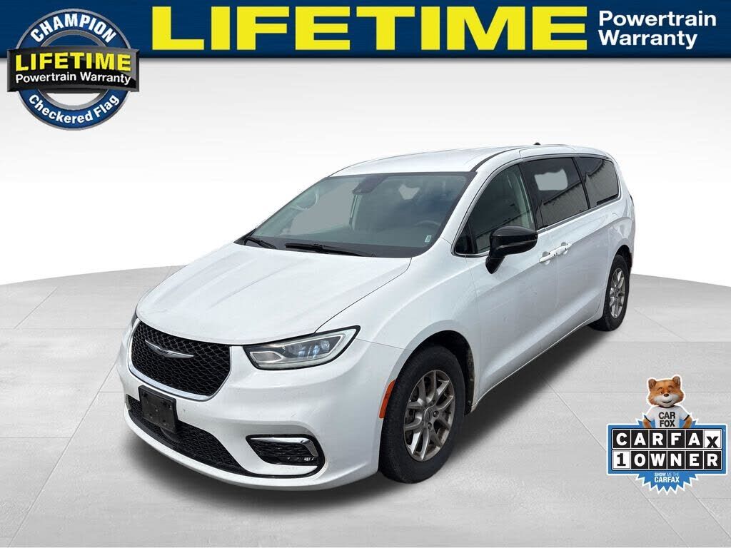 2024 CHRYSLER Pacifica