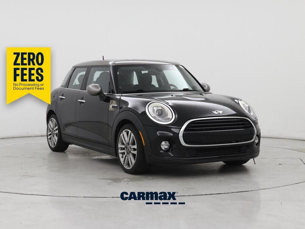 2017 MINI Cooper