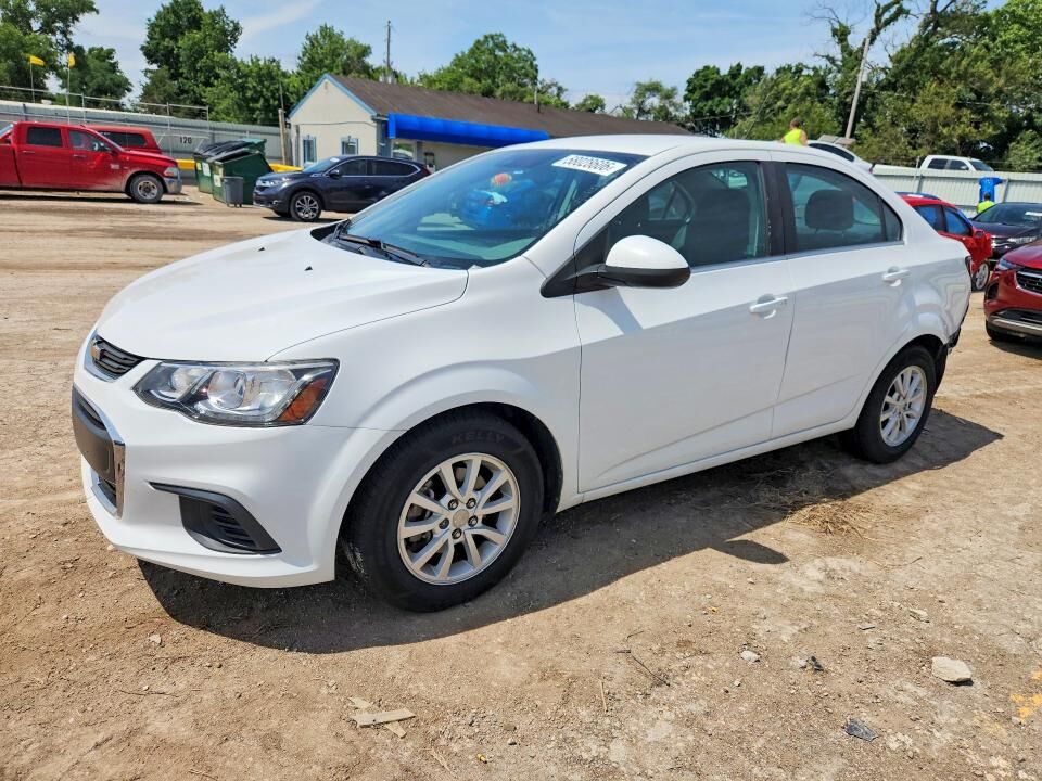 2017 CHEVROLET Sonic