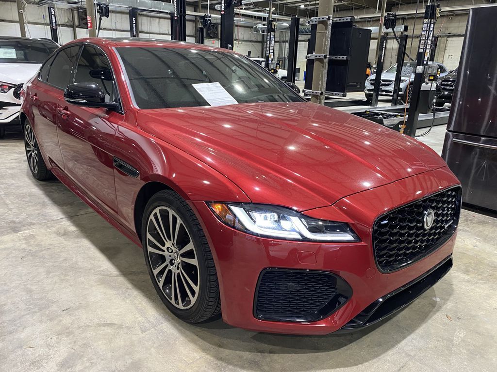 2024 JAGUAR XF