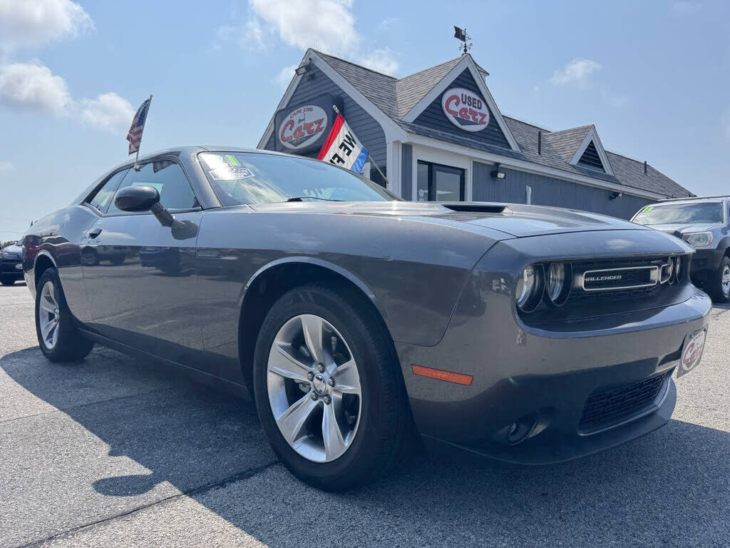 2021 DODGE Challenger