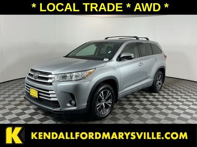 2017 TOYOTA Highlander