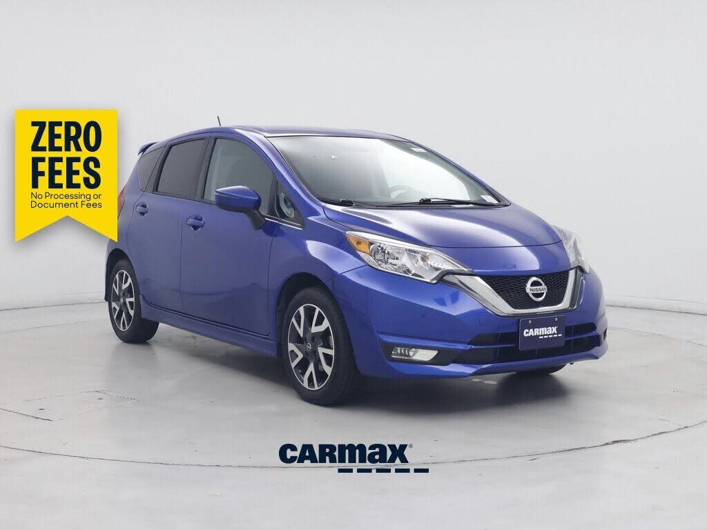 2017 NISSAN Versa