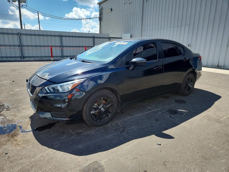 2020 NISSAN Versa